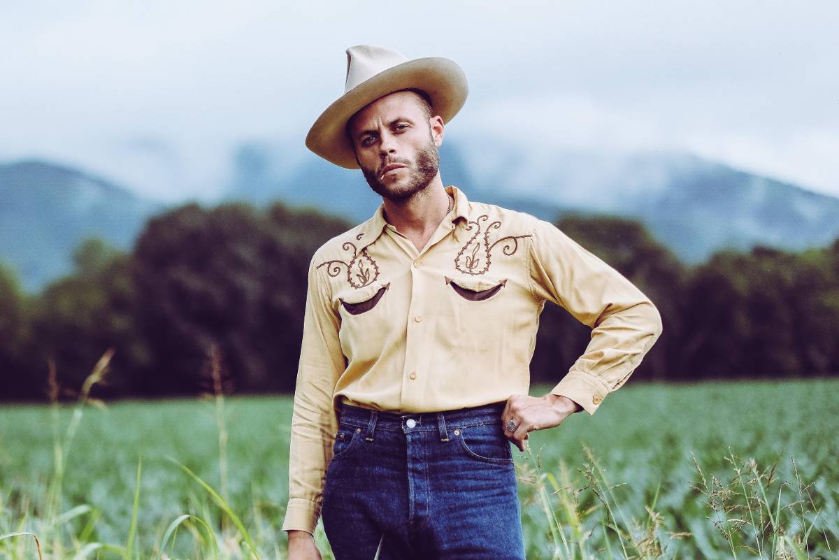 Charley Crockett confirms additional August tourdates in Europe